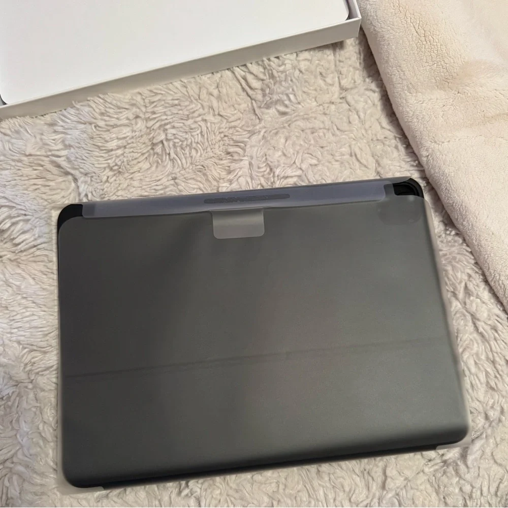 Apple Smart Keyboard Folio